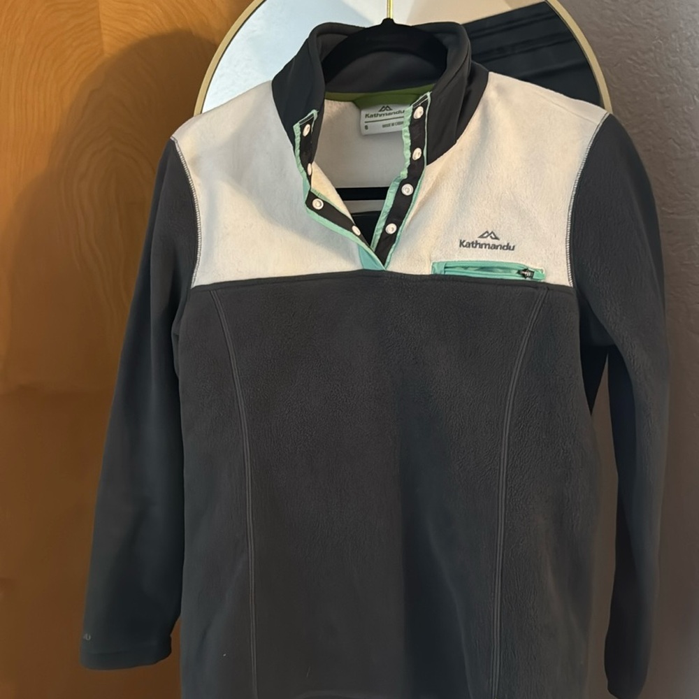Kathmandu pull over fleece